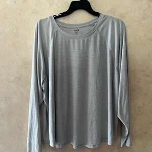 Old Navy Active Long Sleeve Tee